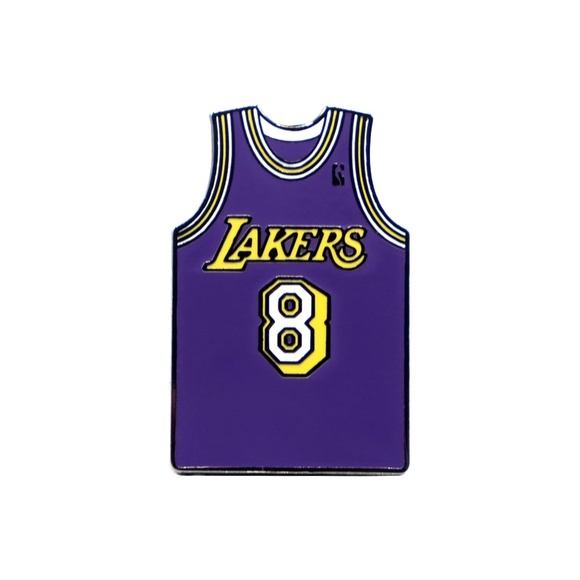 Kobe 8 Lakers Jersey Lapel Pin - Picture 2 of 3